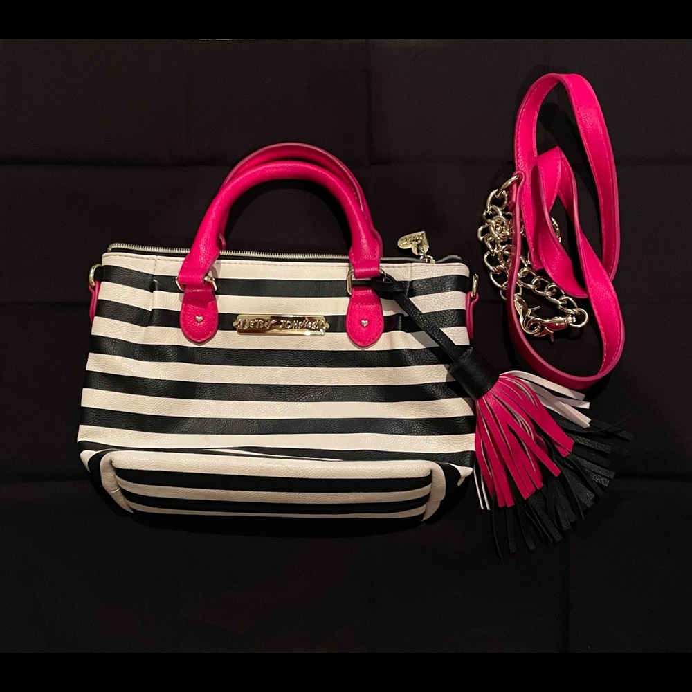 Betsy Johnson Handbag EUC